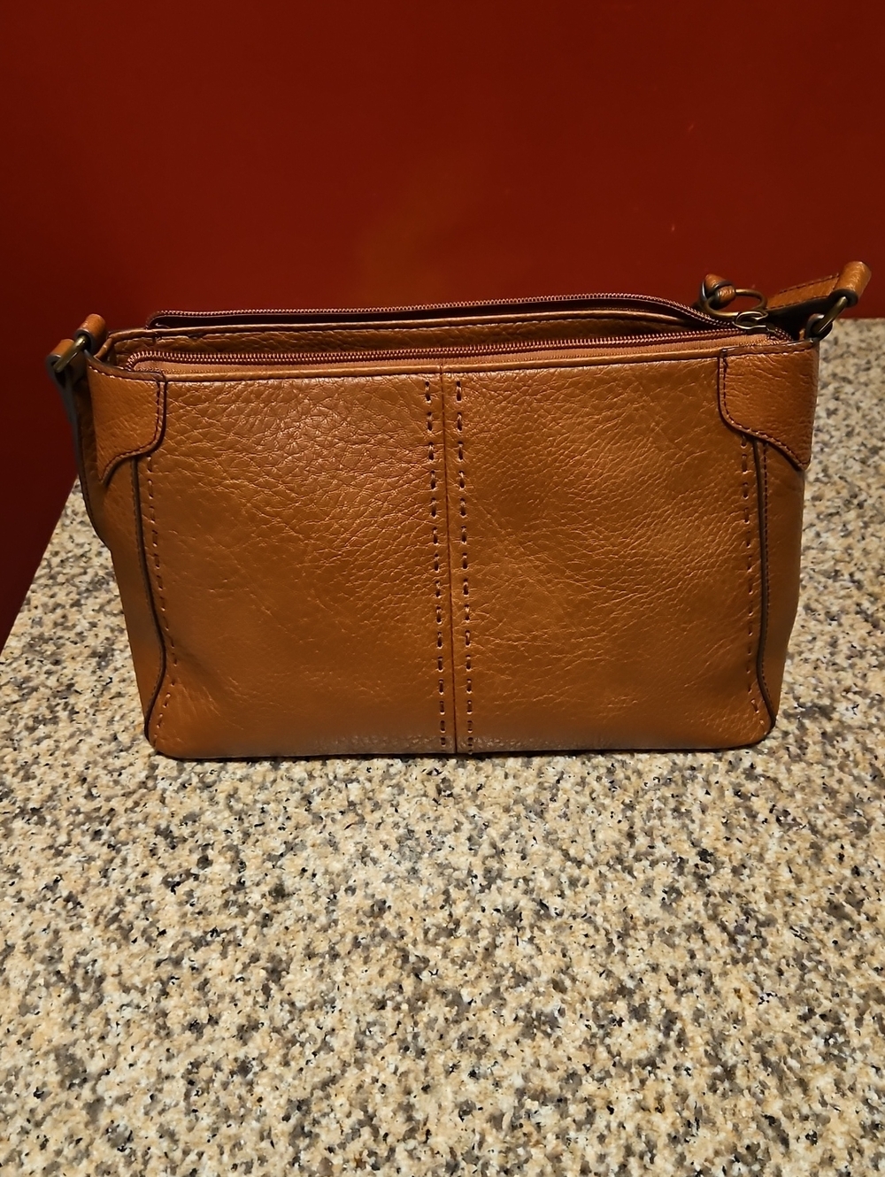 Leather Crossbody Bag in Tan - Classic Everyday Women's Bag